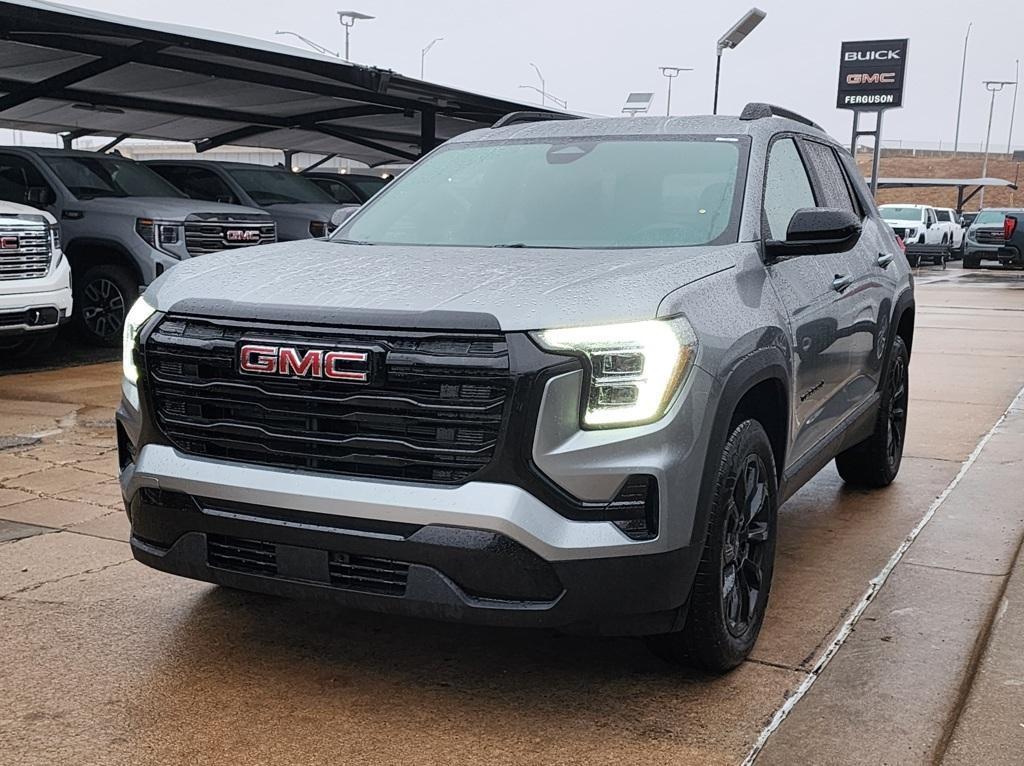 new 2025 GMC Terrain car, priced at $33,085