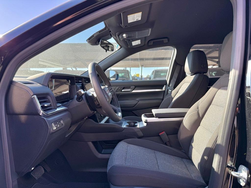 new 2025 GMC Terrain car, priced at $33,285