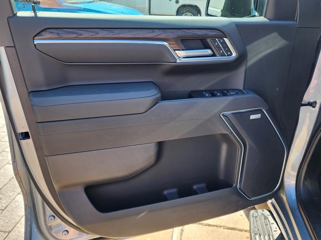 new 2026 GMC Sierra 1500 car, priced at $60,425