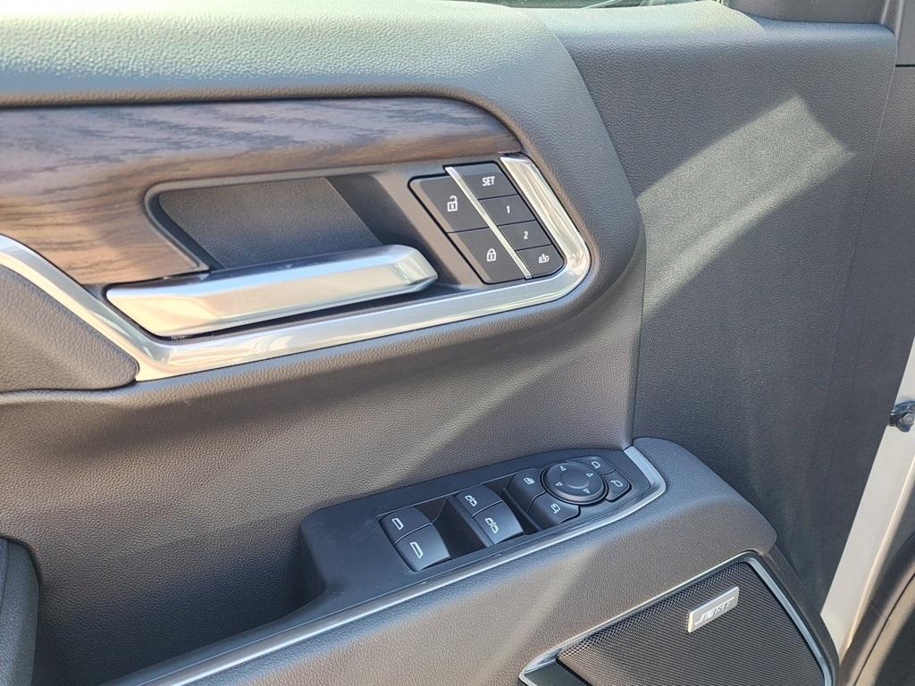 new 2026 GMC Sierra 1500 car, priced at $60,425