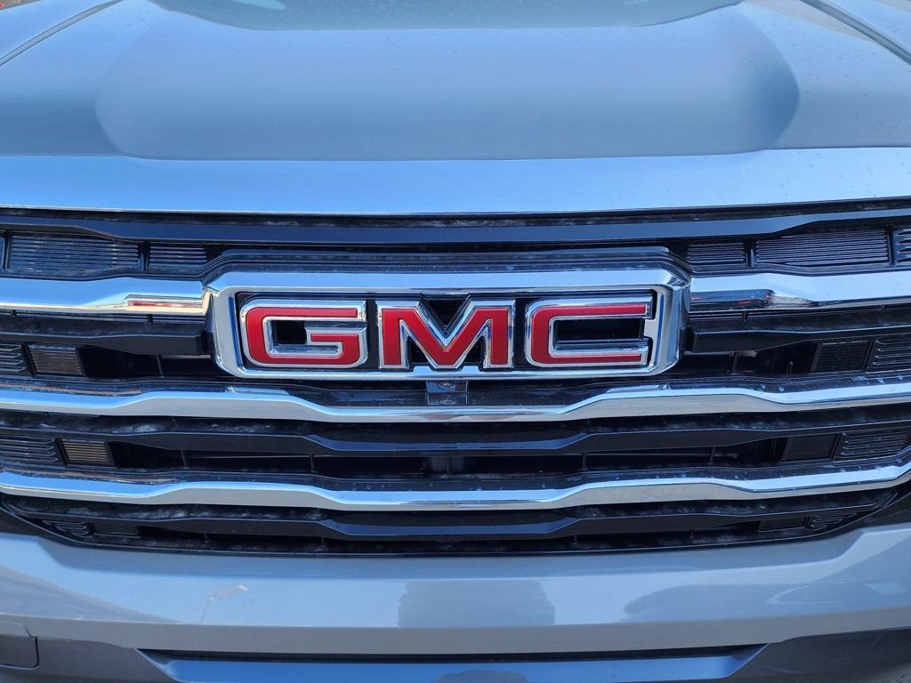 new 2026 GMC Terrain car, priced at $31,335