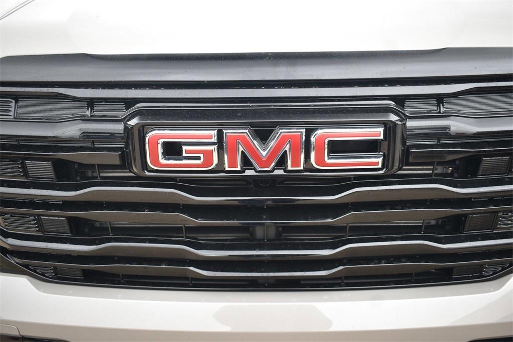 new 2025 GMC Terrain car, priced at $36,880