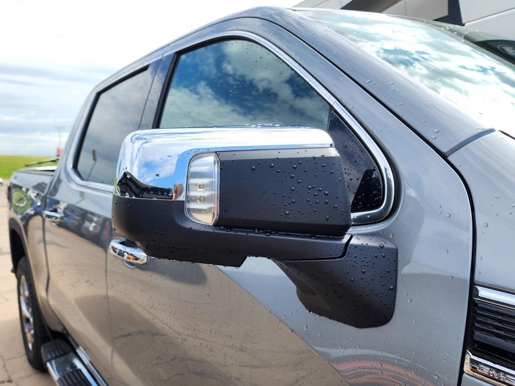 new 2025 GMC Sierra 1500 car, priced at $59,725