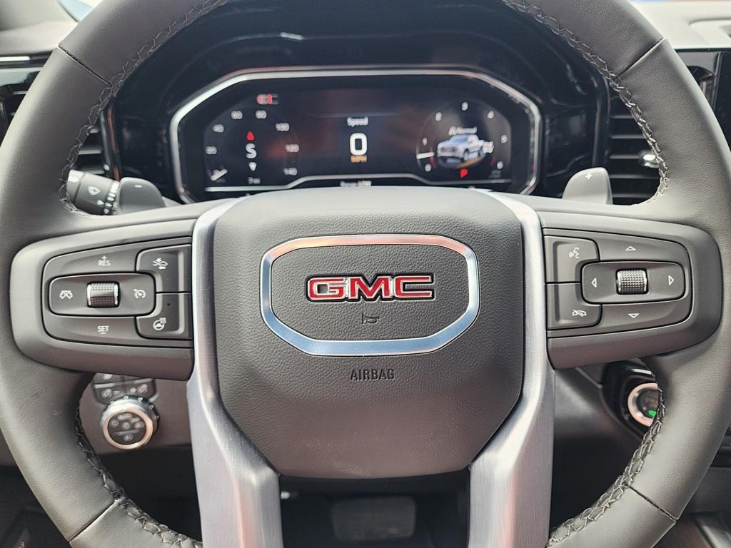new 2025 GMC Sierra 1500 car, priced at $56,525