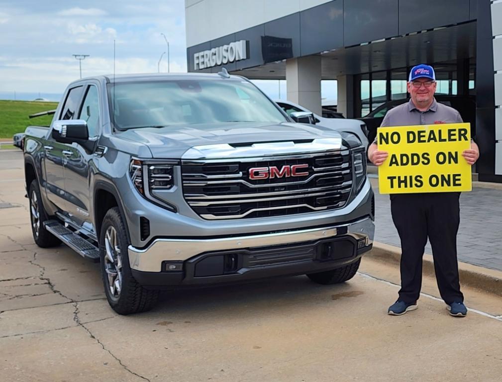 new 2025 GMC Sierra 1500 car, priced at $59,725