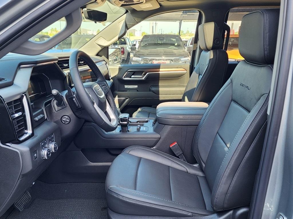 new 2025 GMC Sierra 1500 car, priced at $69,395