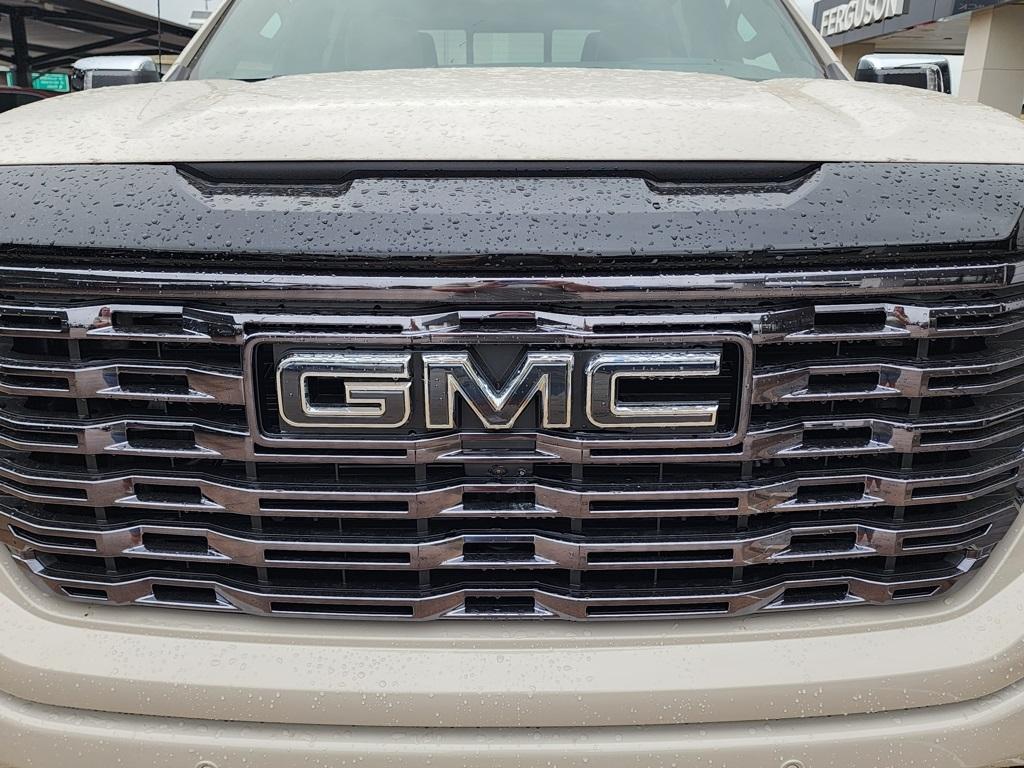 new 2026 GMC Sierra 1500 car, priced at $80,155