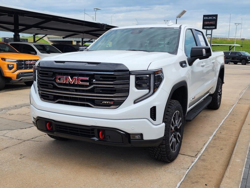 new 2025 GMC Sierra 1500 car, priced at $68,605