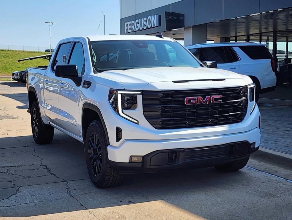 new 2025 GMC Sierra 1500 car, priced at $55,485