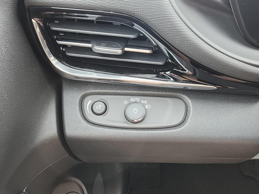 new 2026 Buick Envista car, priced at $30,270