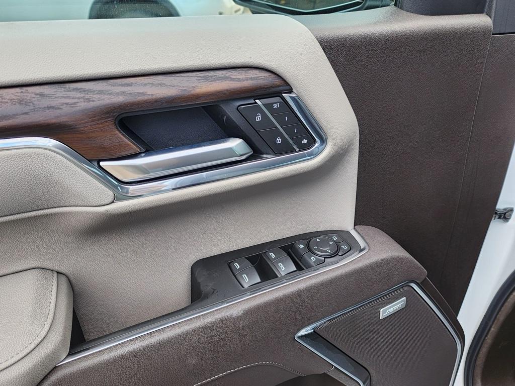 new 2025 GMC Sierra 1500 car, priced at $56,030