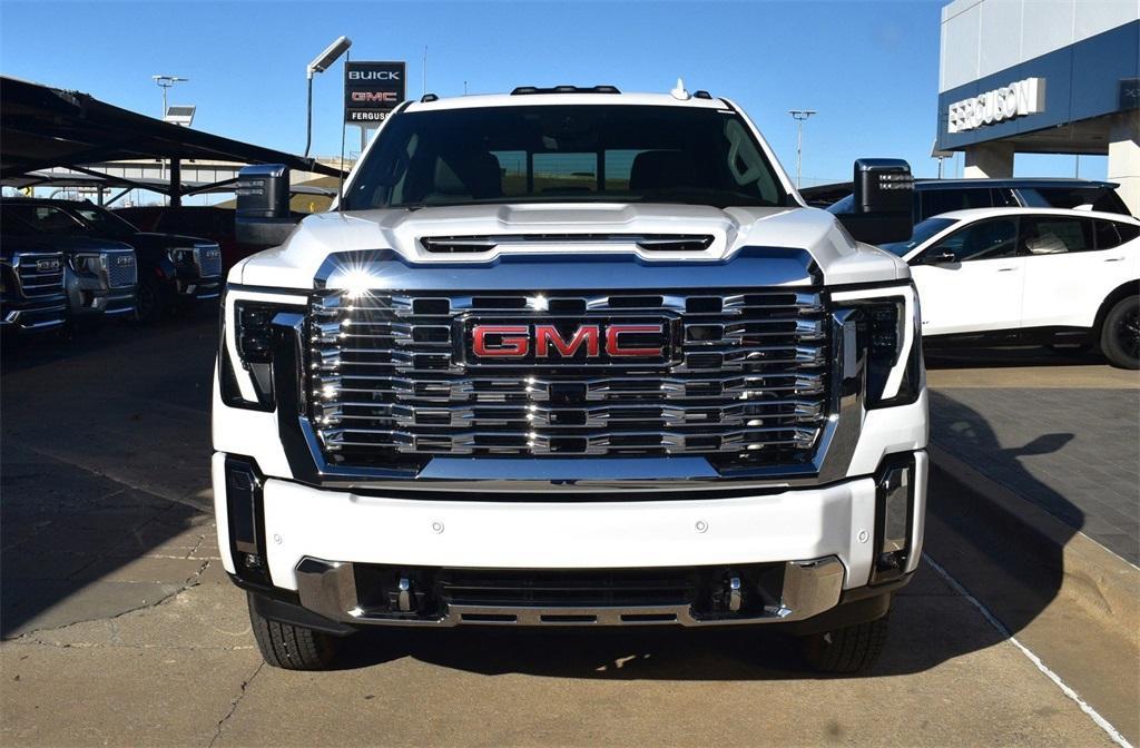 new 2025 GMC Sierra 3500 car, priced at $90,365