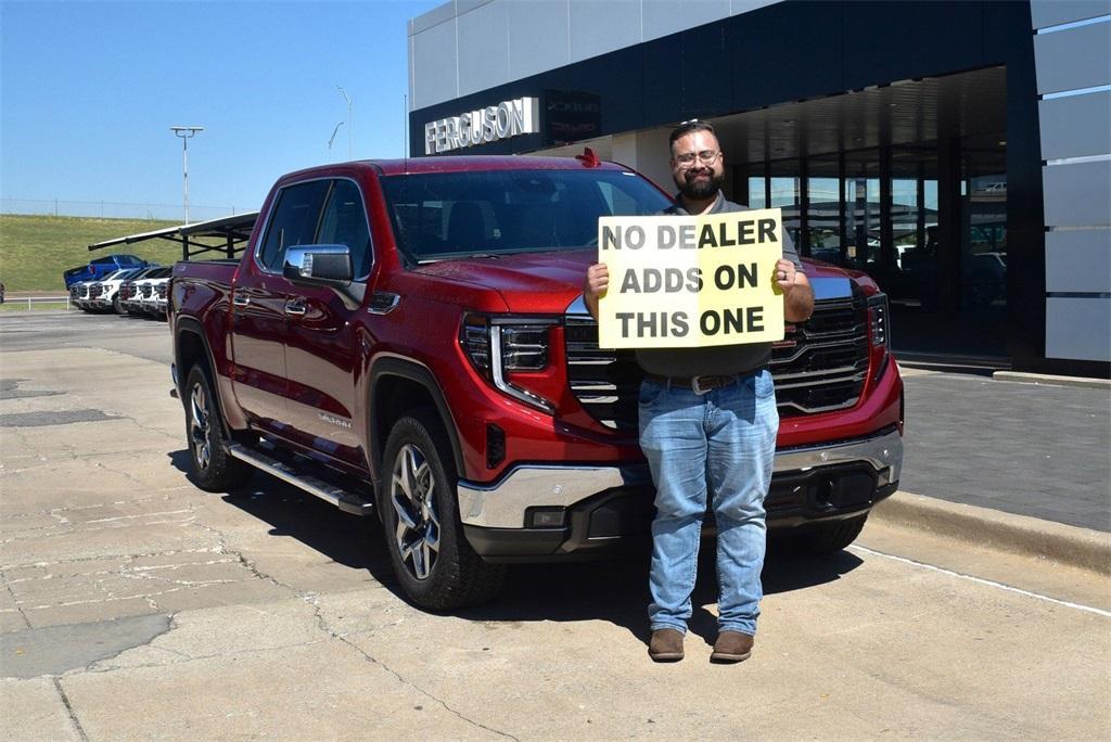 new 2025 GMC Sierra 1500 car, priced at $59,725