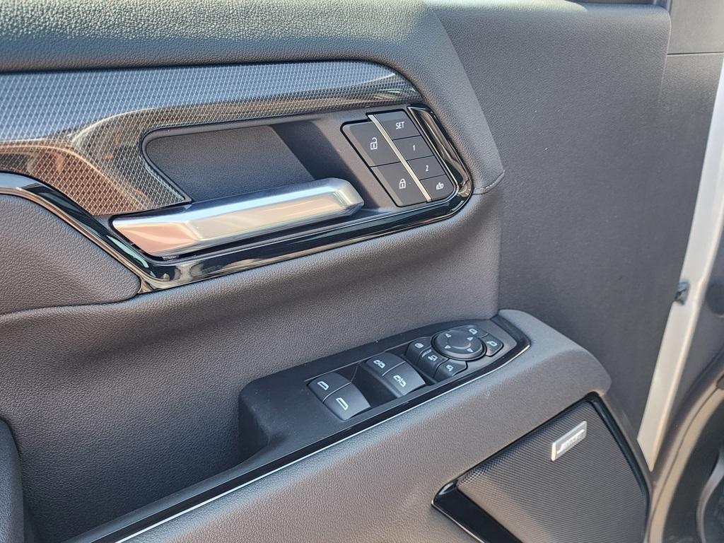 new 2026 GMC Sierra 2500 car, priced at $85,555