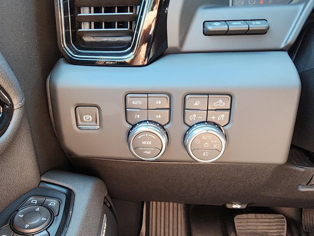 new 2026 GMC Sierra 2500 car, priced at $85,555
