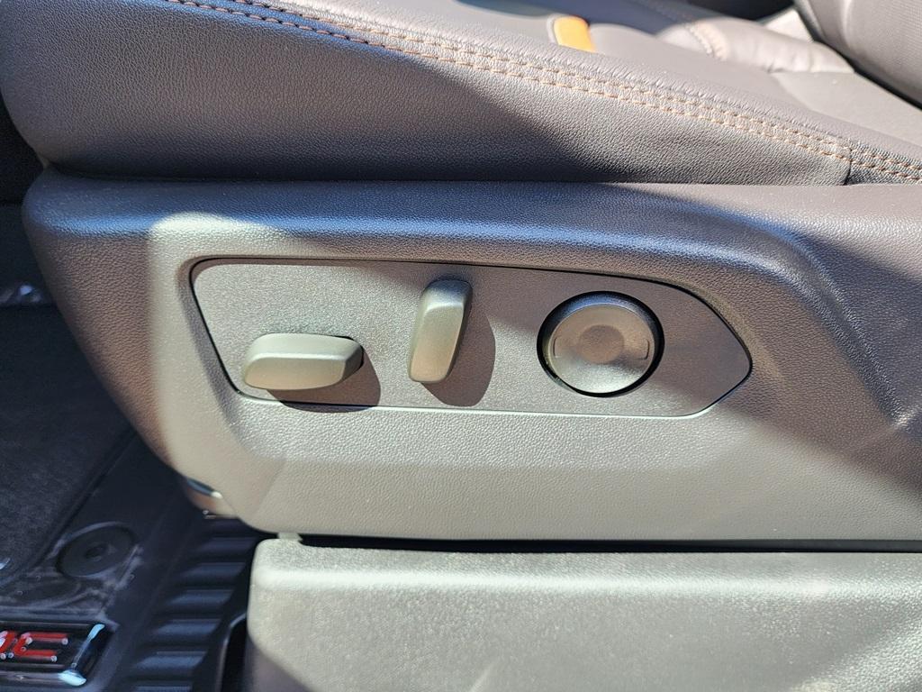new 2026 GMC Sierra 2500 car, priced at $85,555