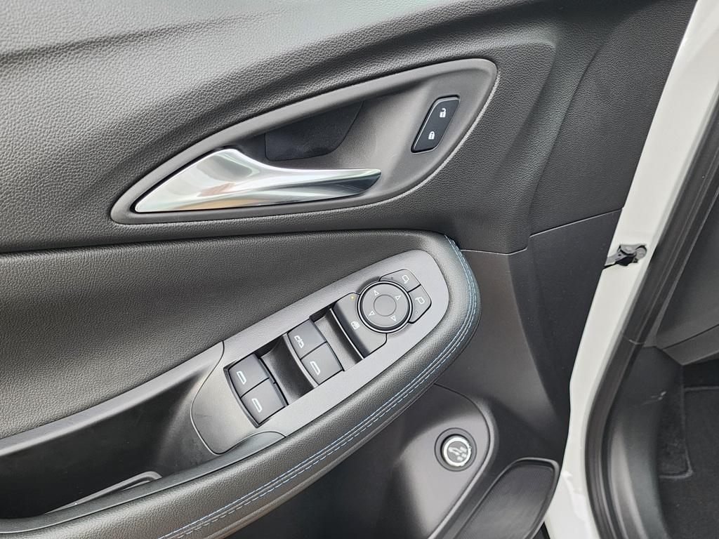new 2026 Buick Encore GX car, priced at $28,180