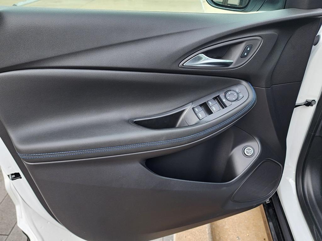 new 2026 Buick Encore GX car, priced at $28,180