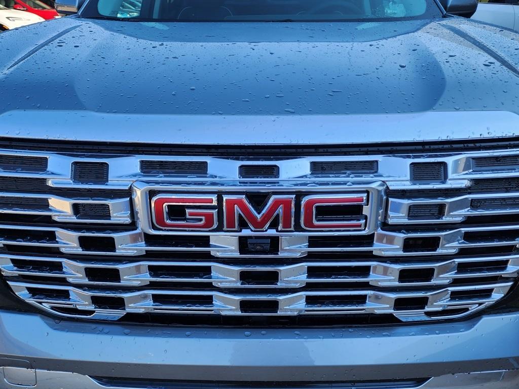 new 2026 GMC Terrain car, priced at $43,085