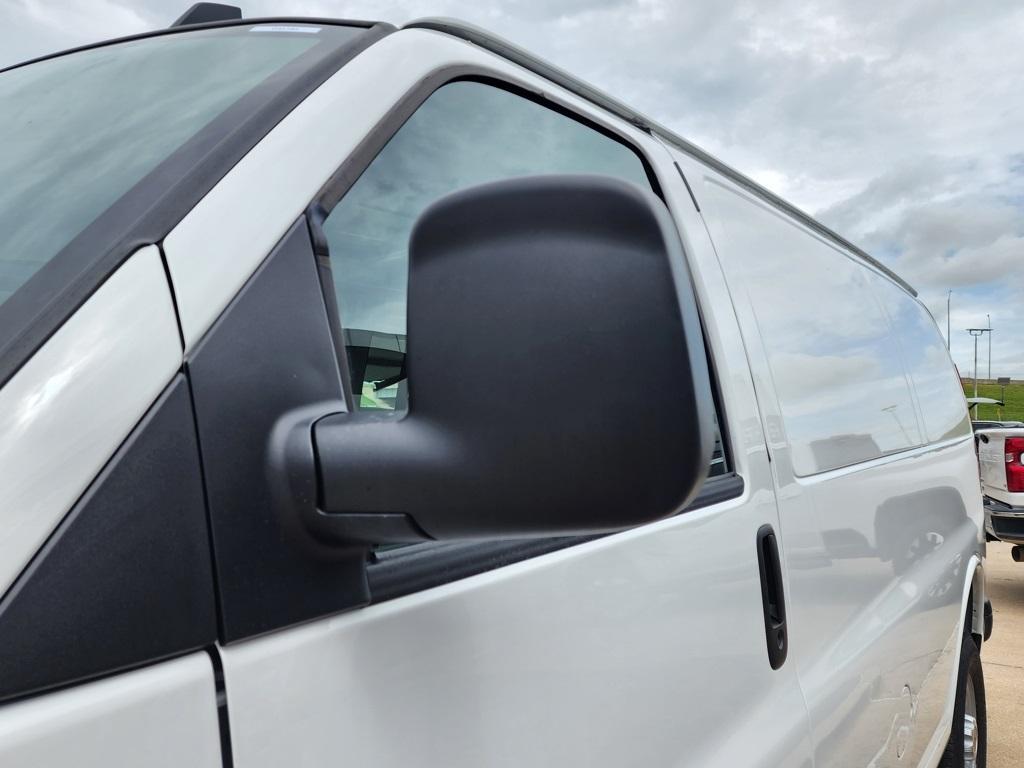 new 2025 GMC Savana 2500 car, priced at $47,125