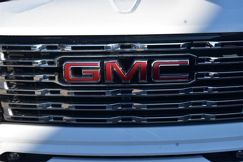 new 2025 GMC Canyon car, priced at $52,795