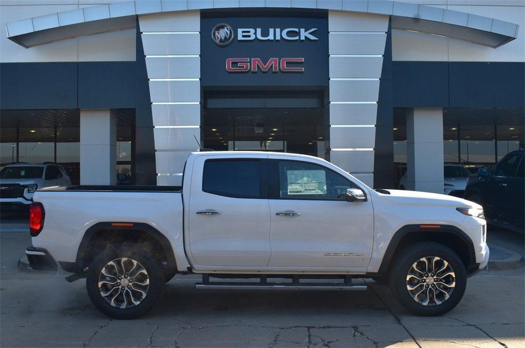 new 2025 GMC Canyon car, priced at $52,795