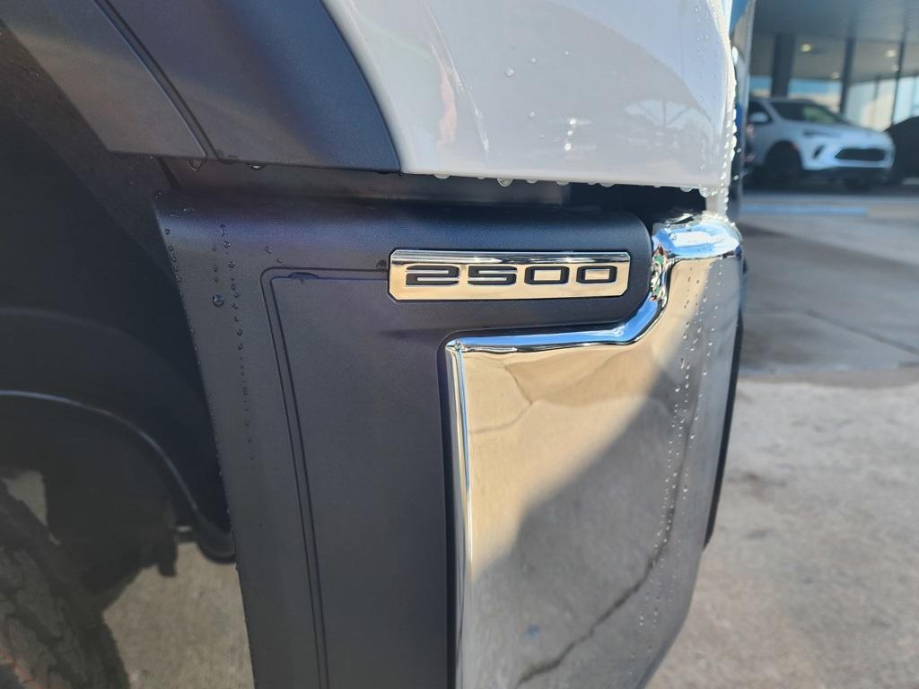 new 2025 GMC Sierra 2500 car, priced at $54,525