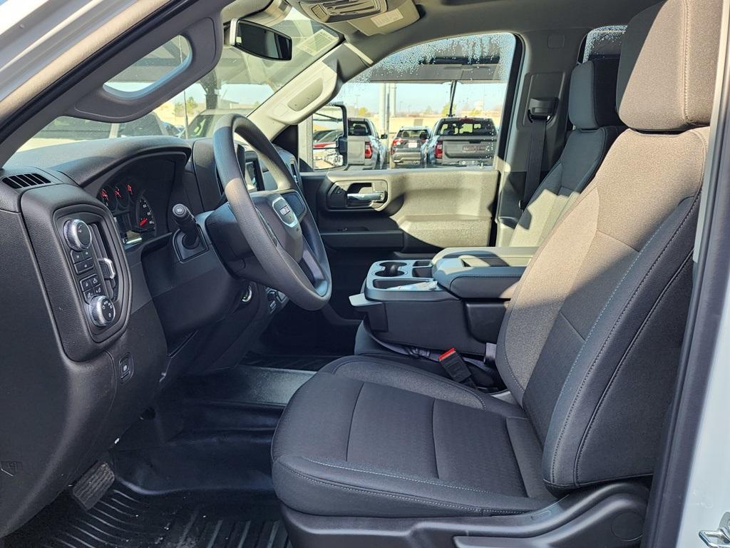 new 2025 GMC Sierra 2500 car, priced at $54,525