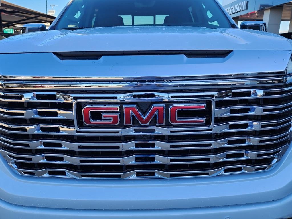 new 2026 GMC Sierra 1500 car, priced at $74,940