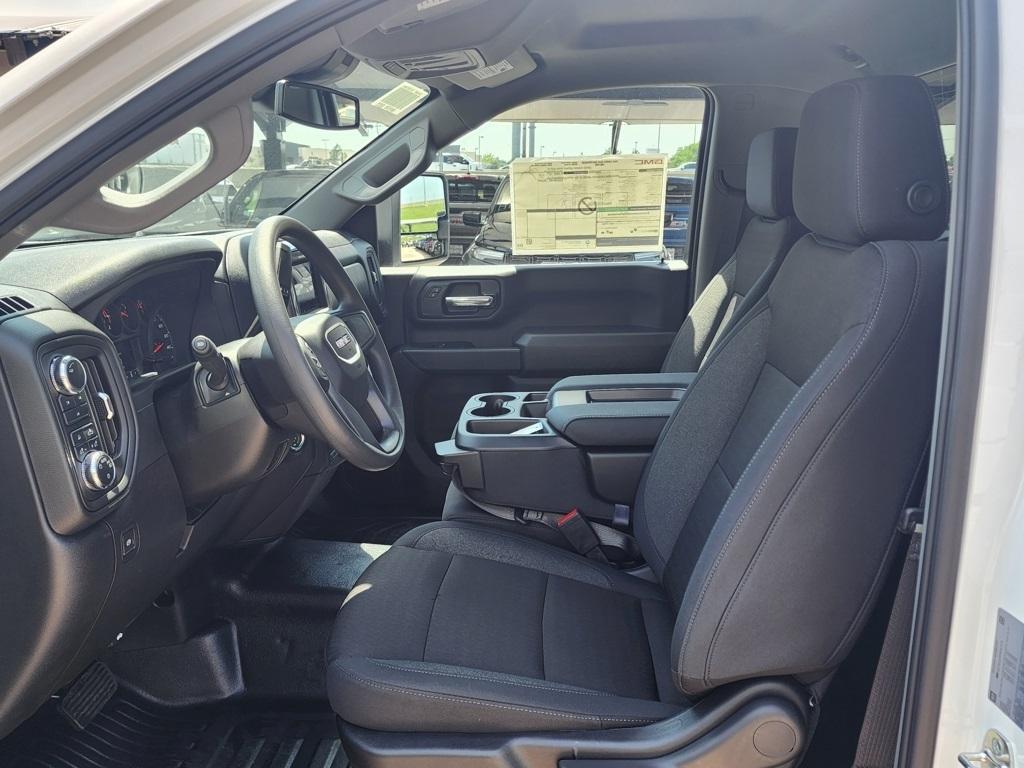 new 2025 GMC Sierra 2500 car, priced at $50,480