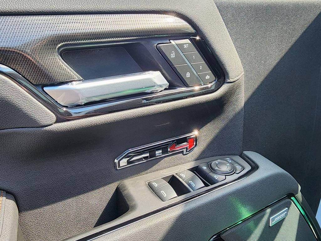new 2025 GMC Sierra 1500 car, priced at $69,300