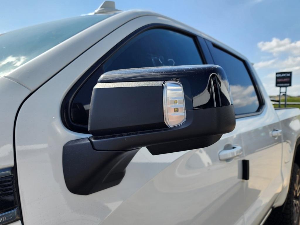 new 2025 GMC Sierra 1500 car, priced at $69,300