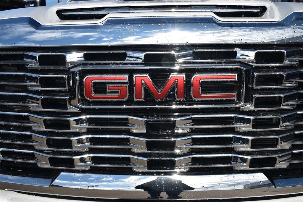 new 2025 GMC Sierra 2500 car, priced at $83,360