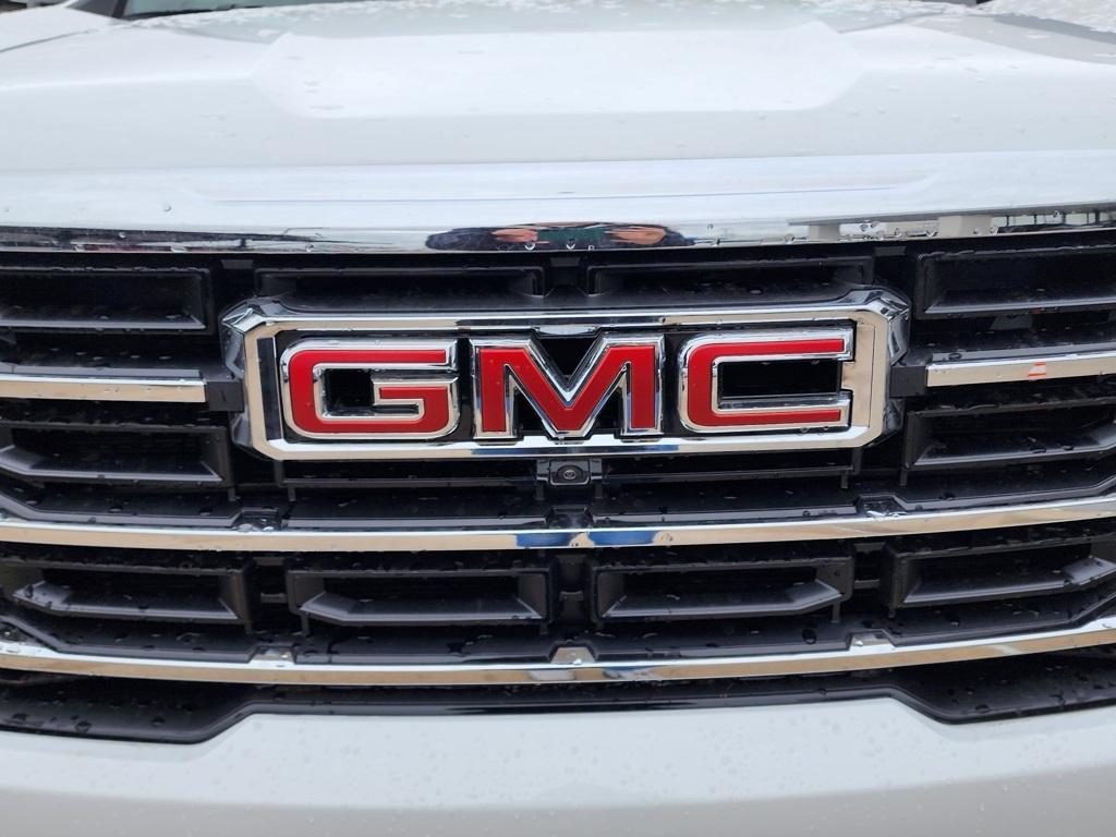 new 2025 GMC Acadia car, priced at $42,495