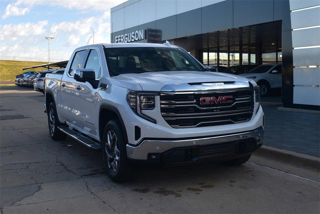 new 2025 GMC Sierra 1500 car, priced at $60,675