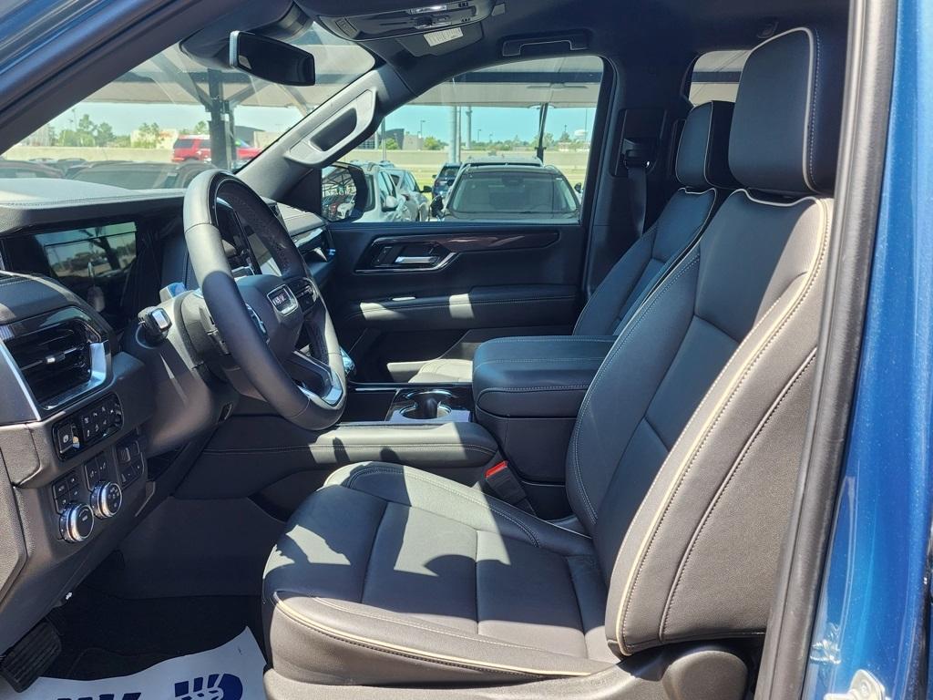 new 2025 GMC Yukon XL car, priced at $82,330