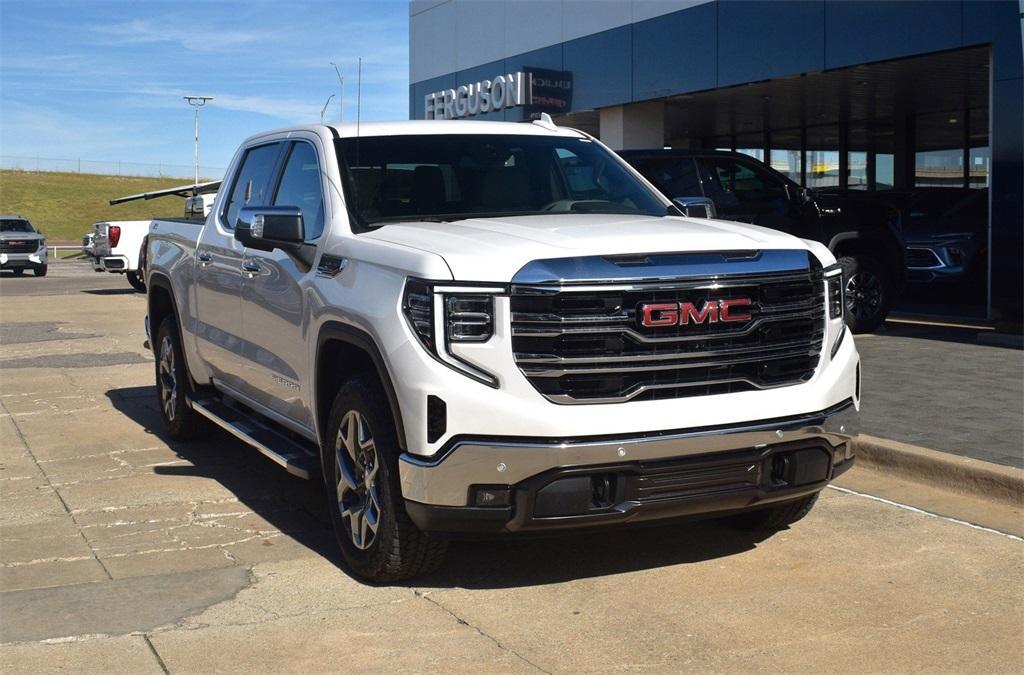 new 2025 GMC Sierra 1500 car, priced at $60,675