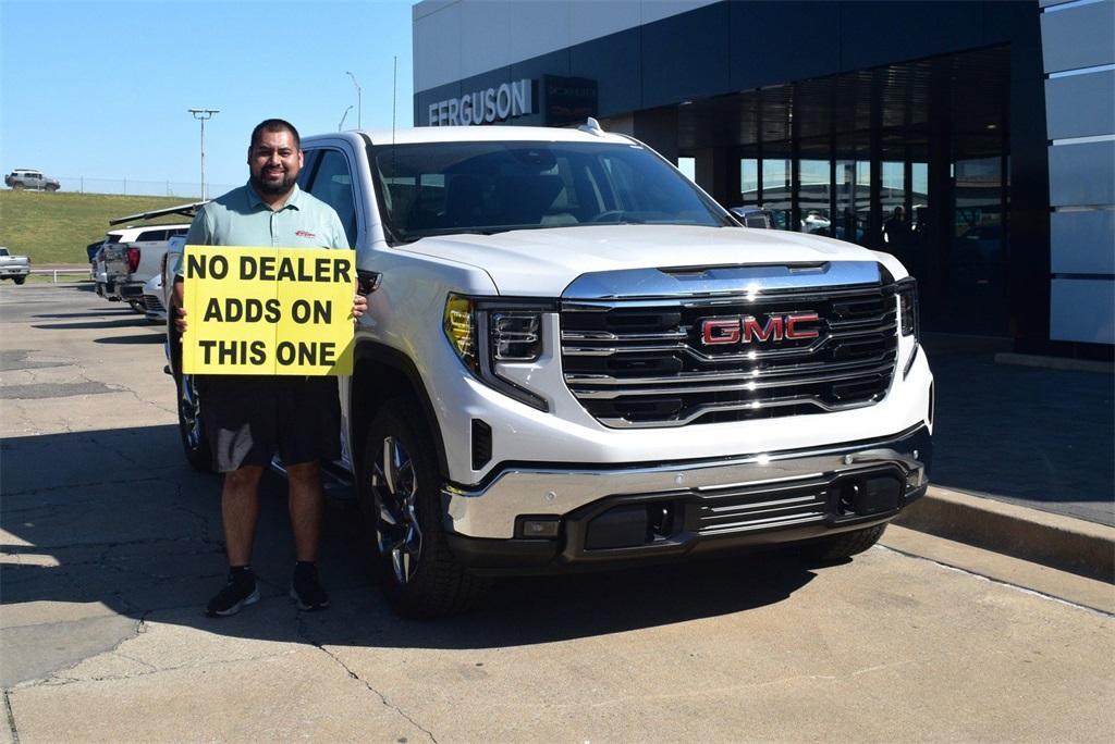 new 2025 GMC Sierra 1500 car, priced at $61,675