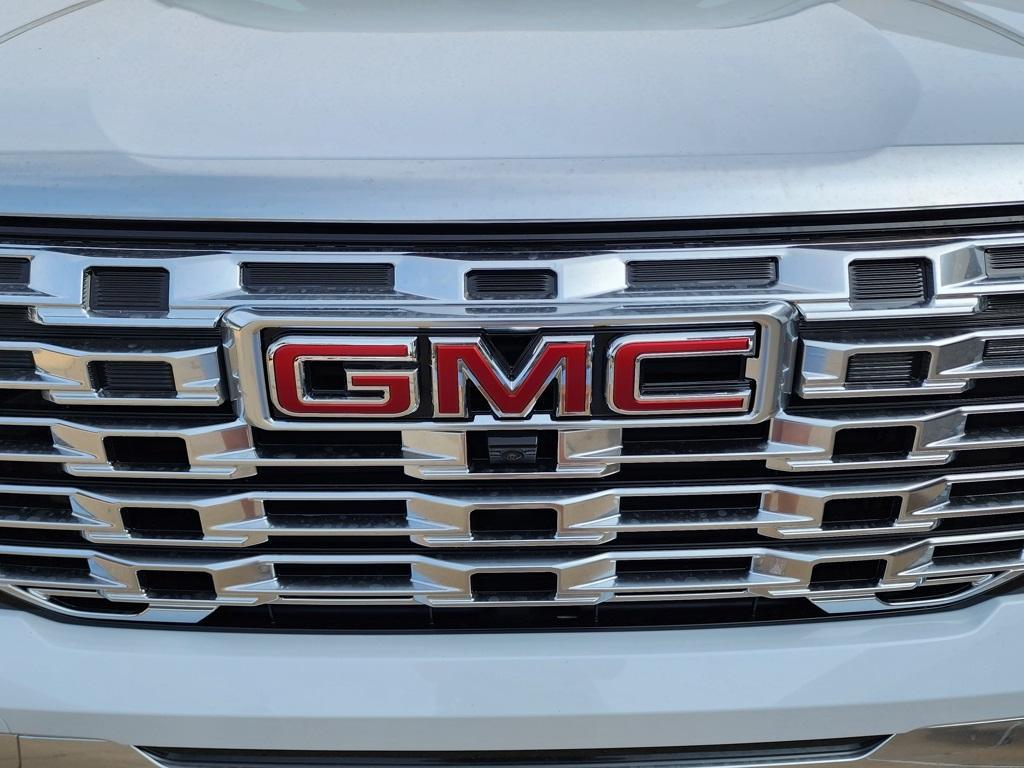 new 2026 GMC Terrain car, priced at $44,685