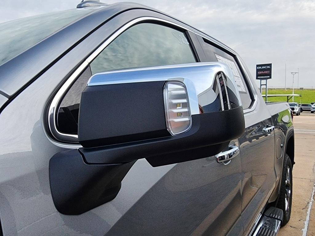 new 2025 GMC Sierra 1500 car, priced at $57,515