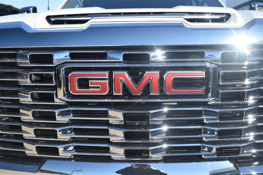 new 2025 GMC Sierra 2500 car, priced at $85,365