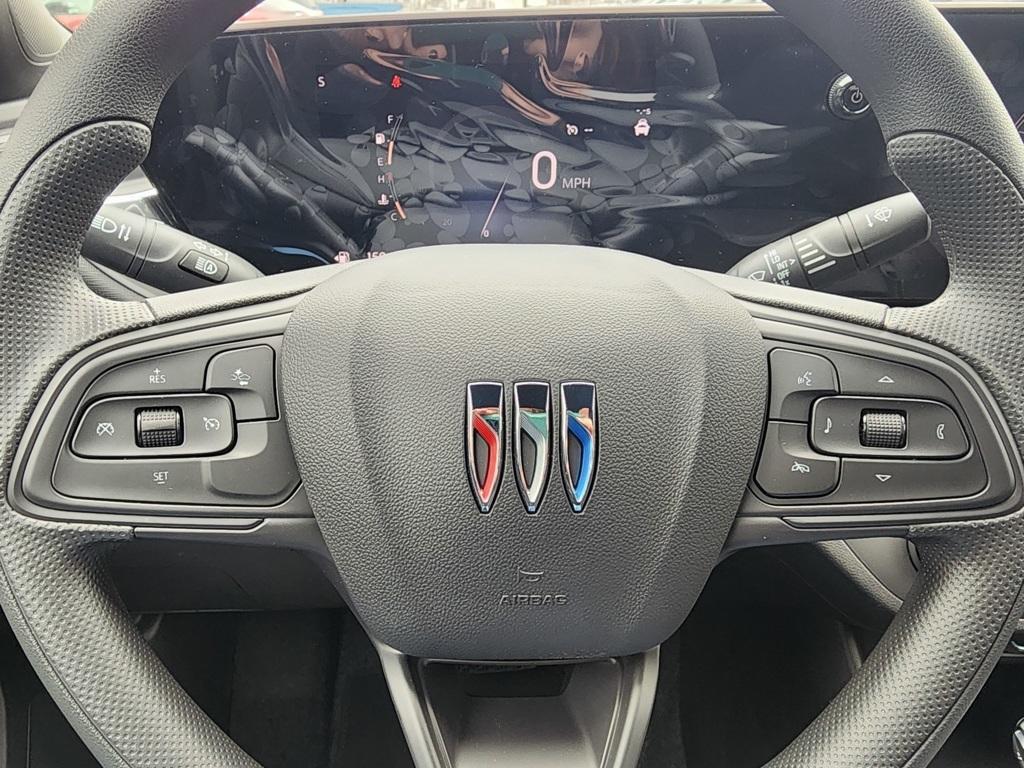 new 2025 Buick Envista car, priced at $24,490