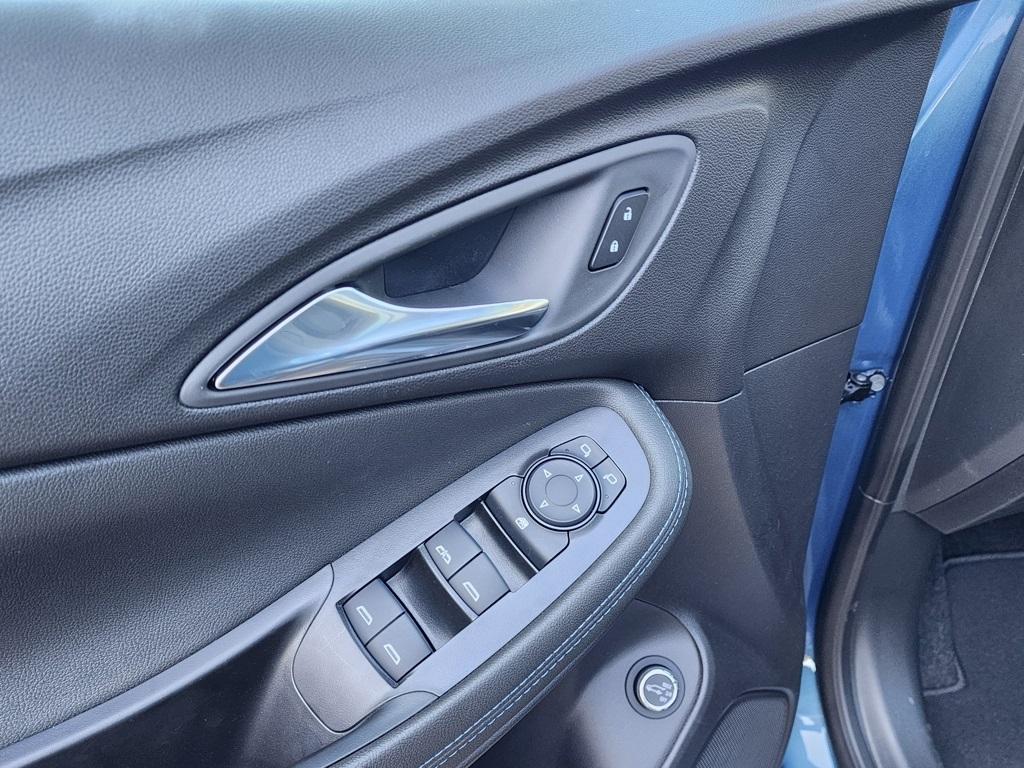 new 2026 Buick Encore GX car, priced at $27,370