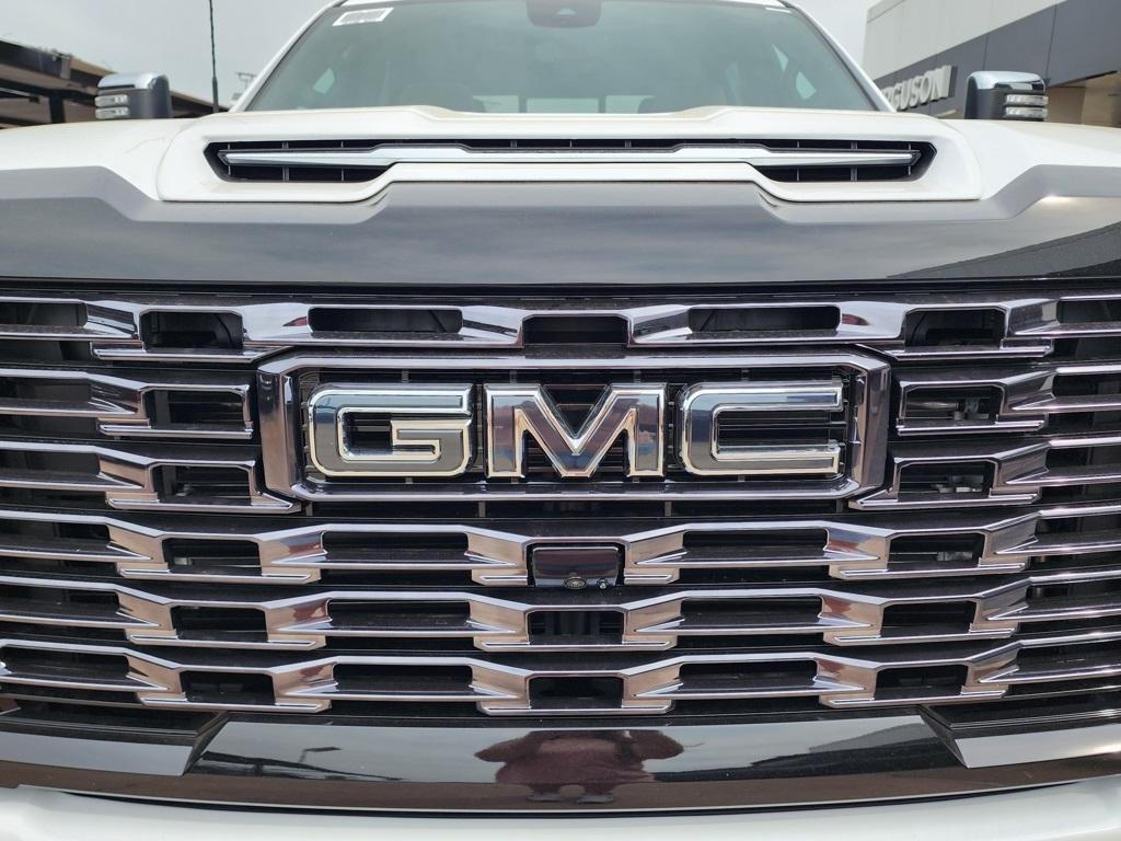 new 2025 GMC Sierra 2500 car, priced at $88,040