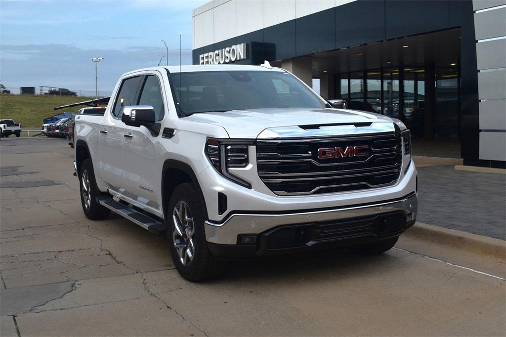 new 2025 GMC Sierra 1500 car, priced at $60,675