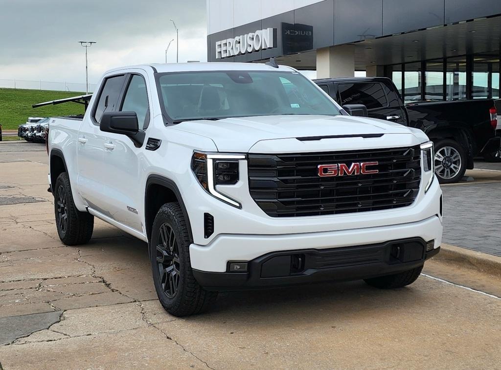 new 2025 GMC Sierra 1500 car, priced at $55,320