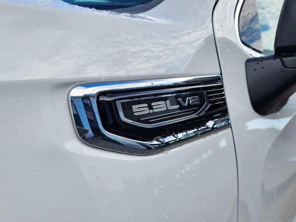 new 2025 GMC Sierra 1500 car, priced at $56,030