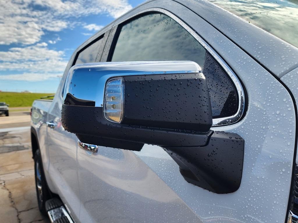 new 2025 GMC Sierra 1500 car, priced at $56,030