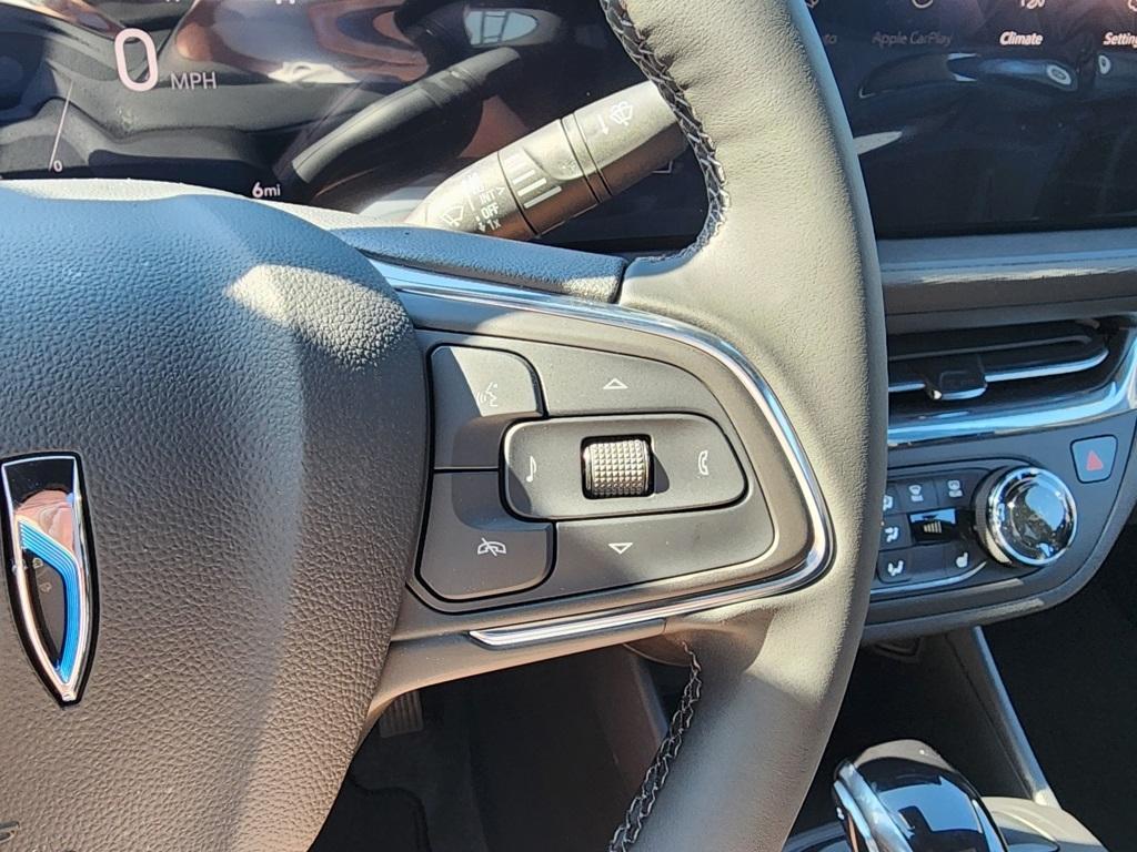 new 2025 Buick Envista car, priced at $23,190