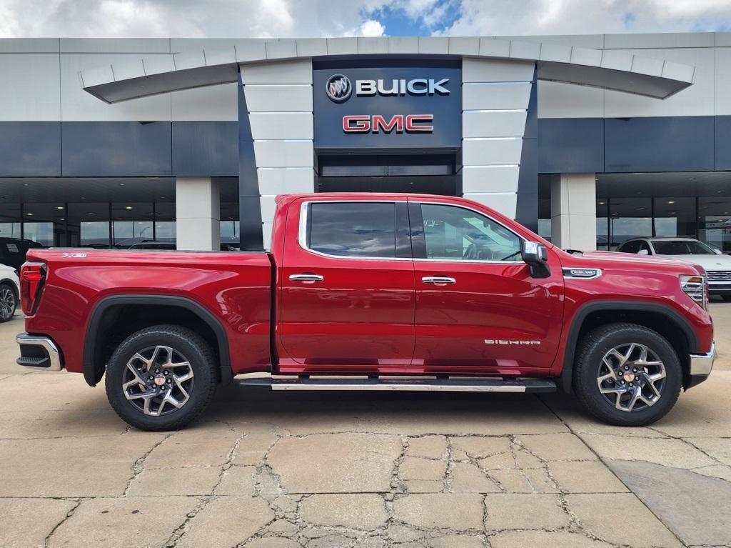 new 2025 GMC Sierra 1500 car, priced at $56,675